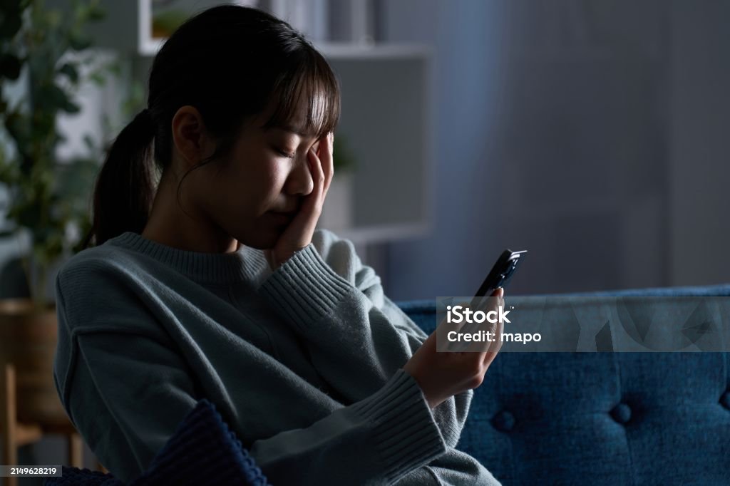 夜間の電話対応による疲労